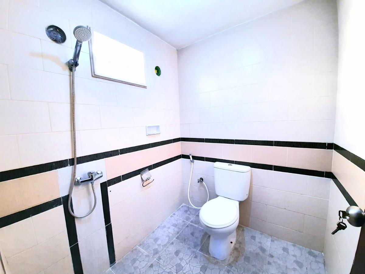 Ganggas Homestay Jimbaran Esterno foto