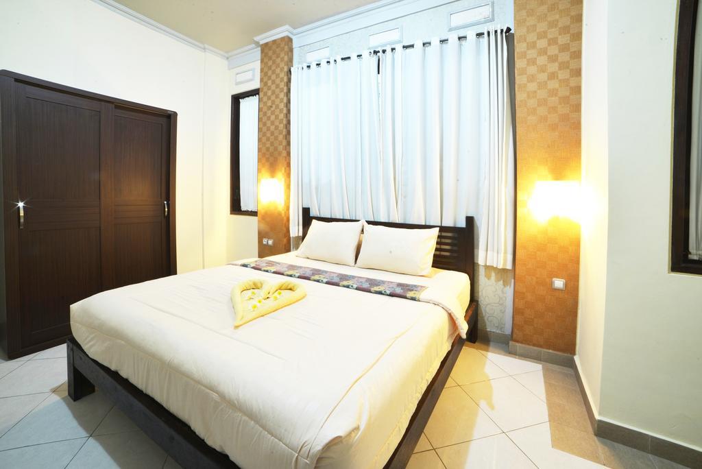 Ganggas Homestay Jimbaran Esterno foto