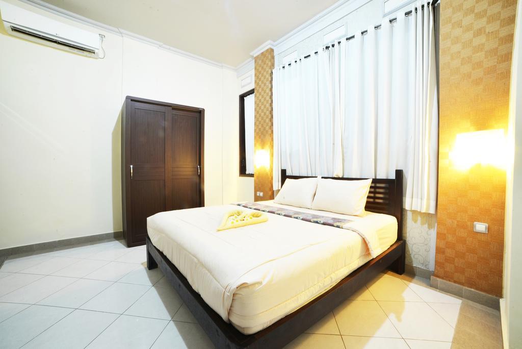 Ganggas Homestay Jimbaran Esterno foto